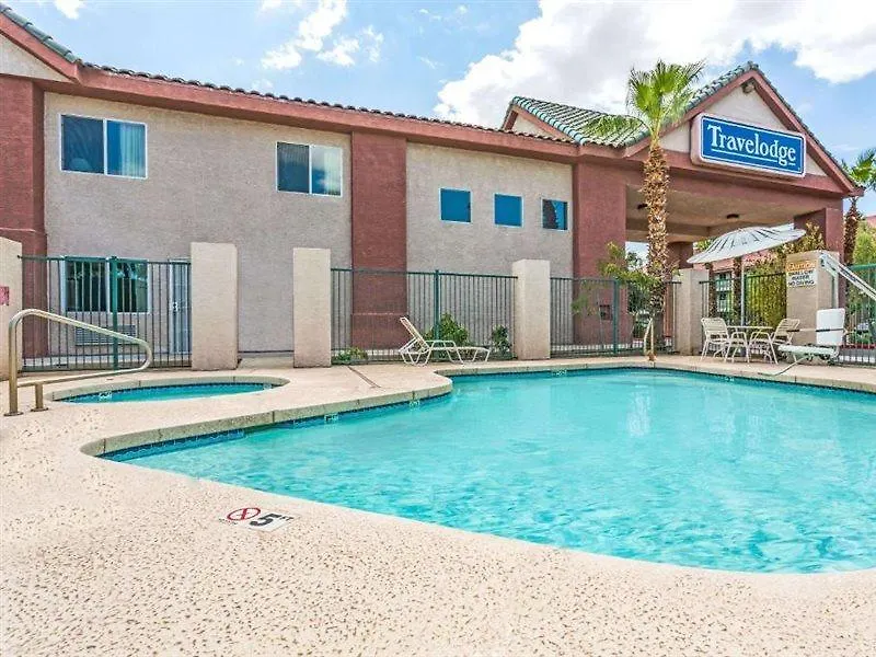 ** Hotel Days Inn By Wyndham Phoenix West United States