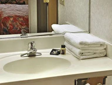 ** Hotel Days Inn By Wyndham Phoenix West United States